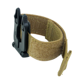 Универсальный держатель MOLLE Coyote